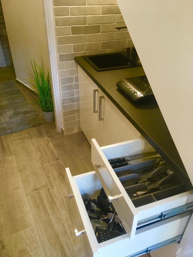 Boroka Apartman Belvaros Веспрем Экстерьер фото